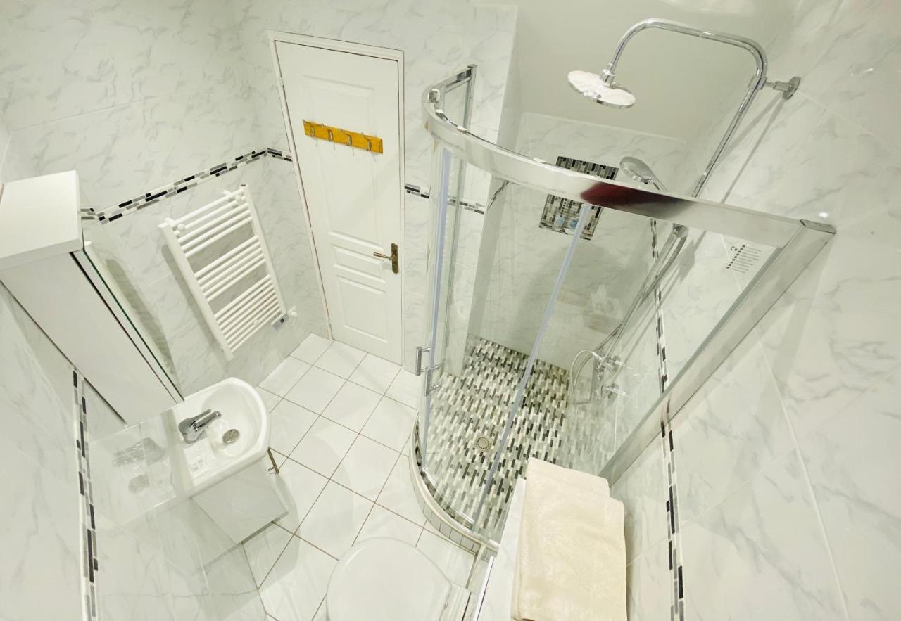 Reims Sherpa Guest House Esterno foto