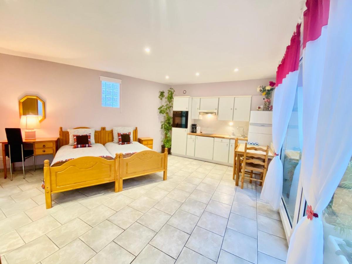 Reims Sherpa Guest House Esterno foto
