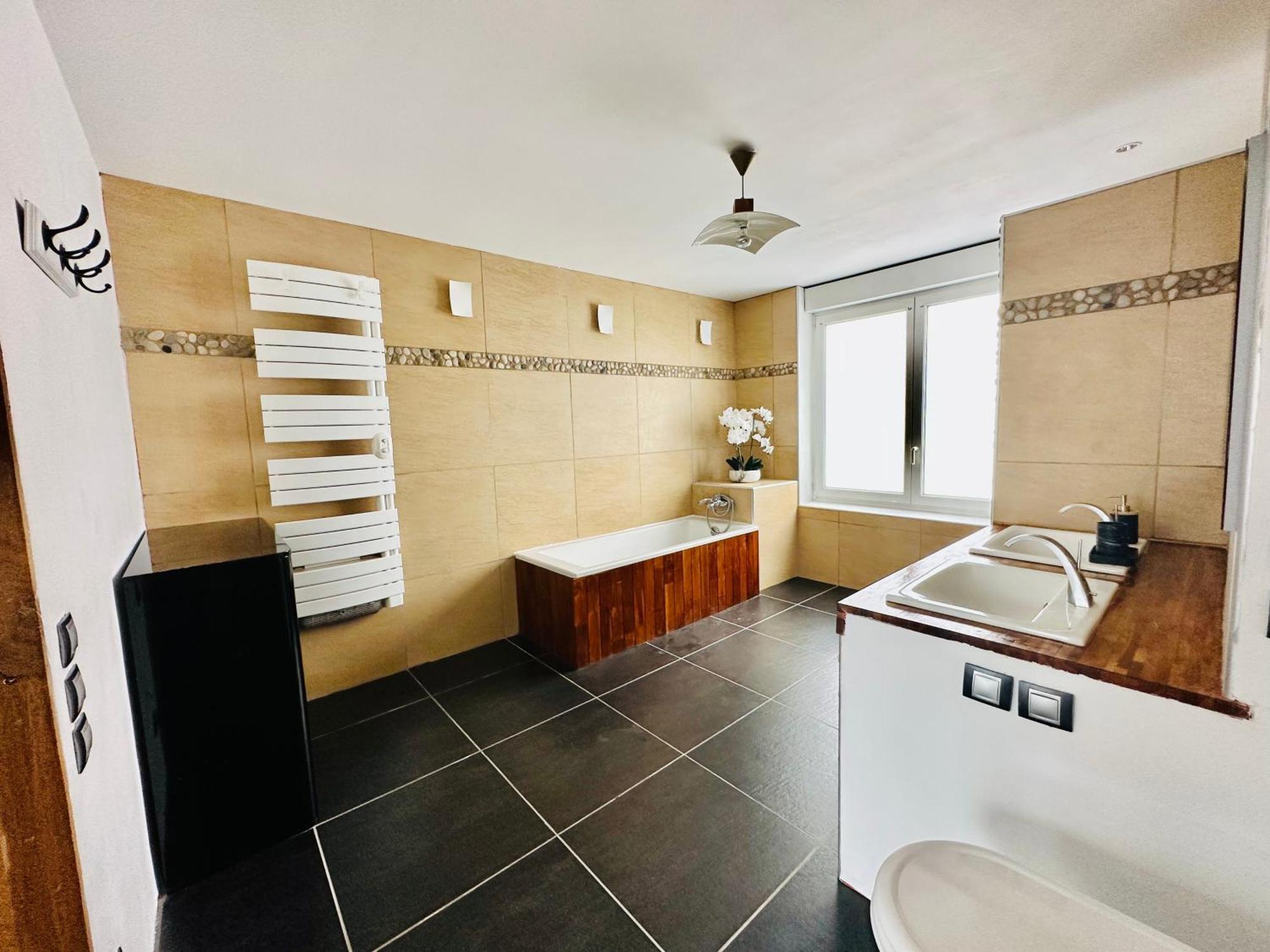 Reims Sherpa Guest House Esterno foto